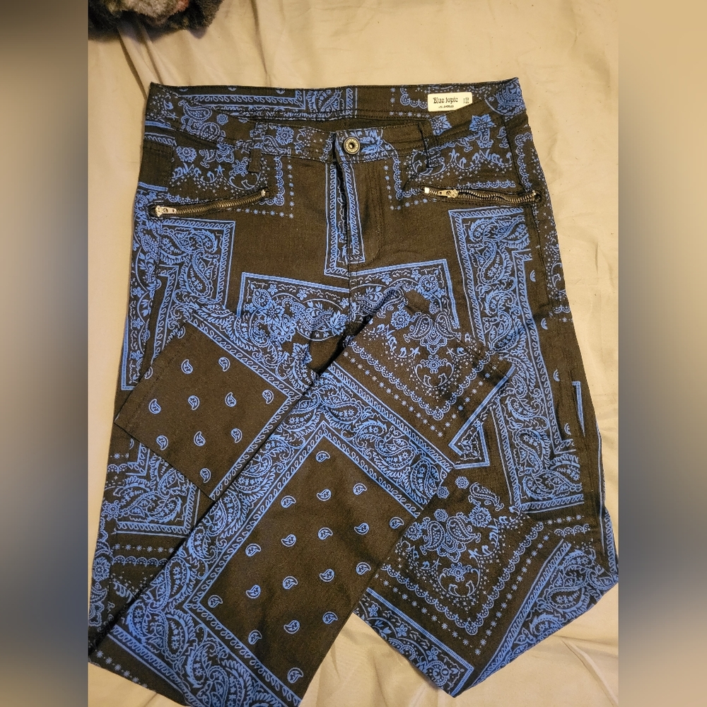 Bandana print pants